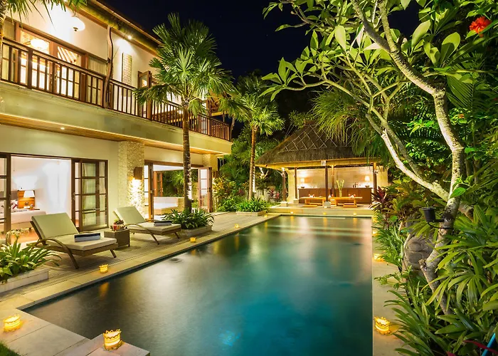 La-bali Sanur, Spacious & Large, Private Pool, Pool Table, 5-minutes Walk To The Beach, Free Laundry, Private Cook, Massage, Daily Tour Villa Sanur